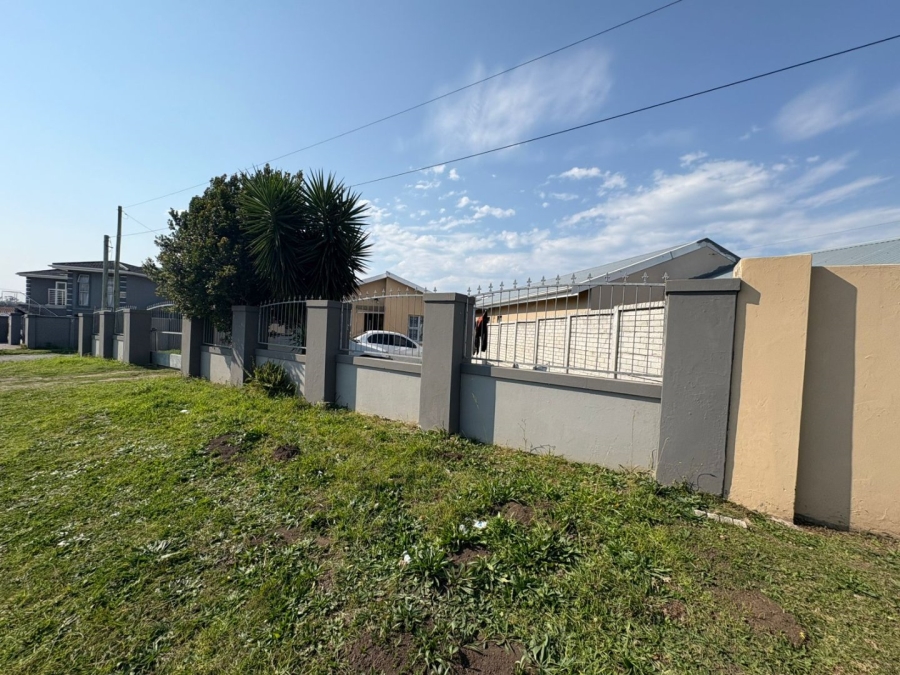2 Bedroom Property for Sale in Amalinda Eastern Cape